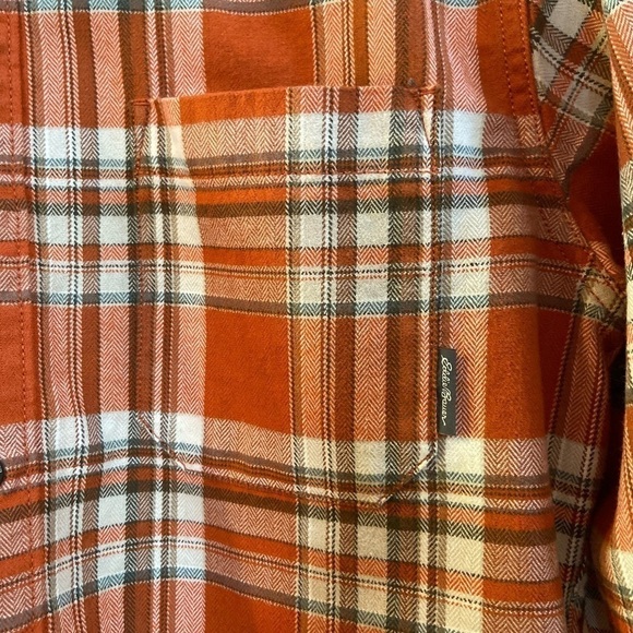 Eddie Bauer Classic Fit Mens Flannel Shirt, S - Picture 5 of 8